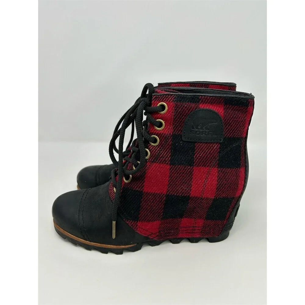 Sorel PDX Wedge Ankle Booties Womens Red Black Plaid Lace Up Lug Sole Size 8.5